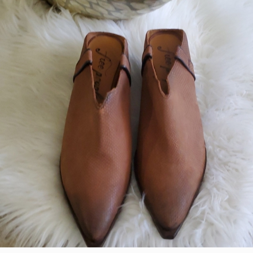 Free people Marfa  brown cowboy  western mule shoe size 6.5 - Picture 15 of 15